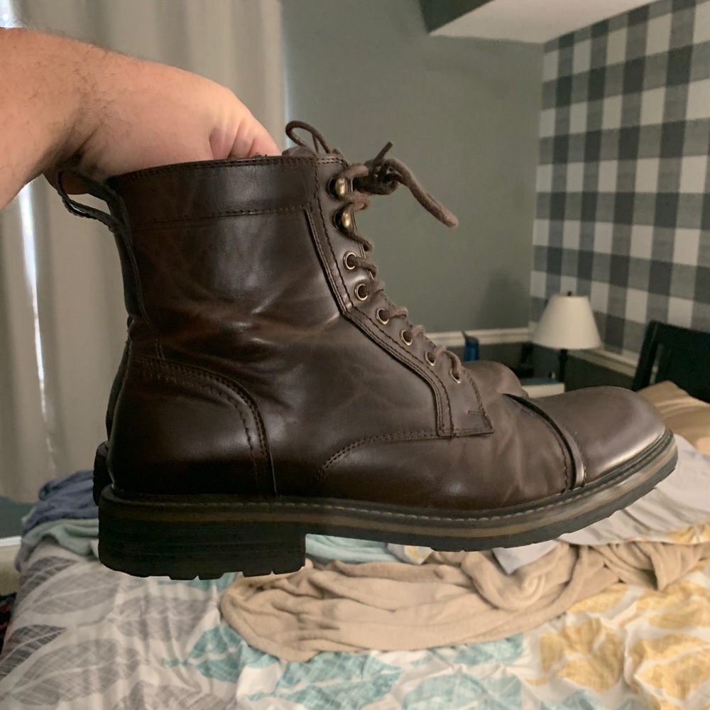 Men’s boots. Size 11